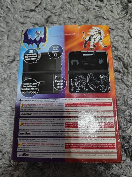 New nintendo 3ds XL Solgaleo/lunala edition