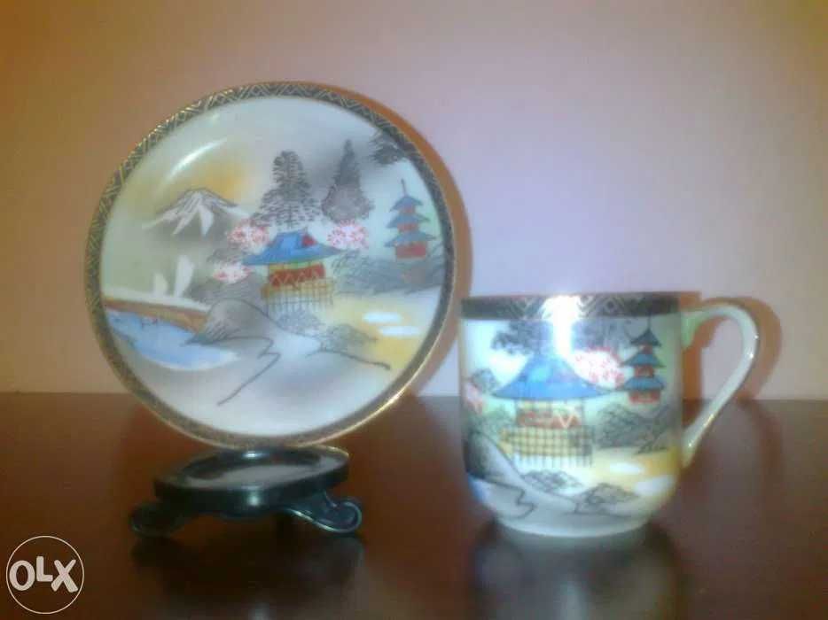 PAK de 8 chavenas japonesas todas diferentes- japonesa no fundo