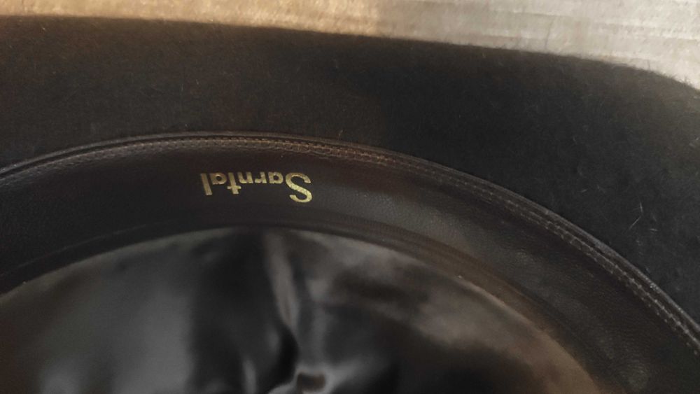 Kapelusz męski z frędzlem