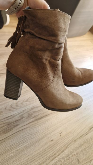 Kozaki botki Lasocki r.36