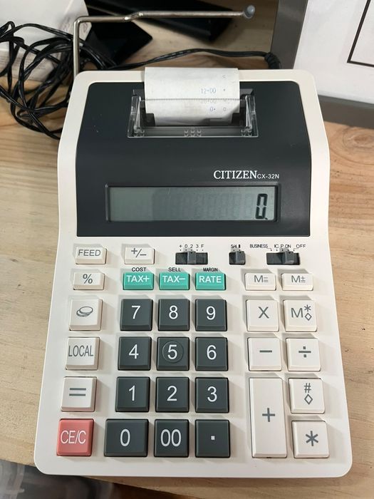 Calculadora com Impressora de Fita Citizen CX-32N