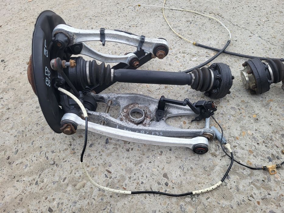 Wahacz Piasta Półoś Tył L.P bmw m3 e92 e93 e90 v8 4.0 420km Zwrotnica