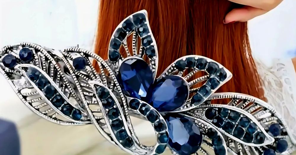 Spinka do włosów klamra "srebrna" z niebieskimi "kamieniami"