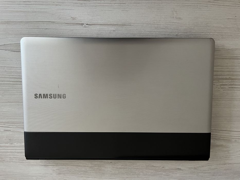Ноутбук Samsung 15.6” | Робочий | 500 ГБ | Windows 10