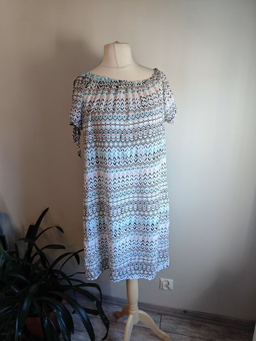 Sukienka letnia plażowa 100% rayon 12 M&G moda L zwiewna