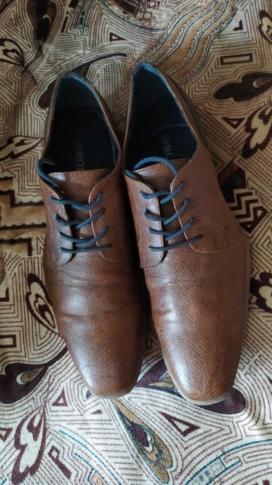 Туфлі чоловічі продам