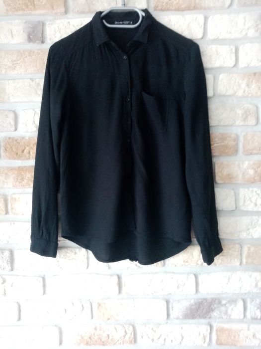 Koszula cropp . Elegancka koszula . Klasyczna czarna koszula