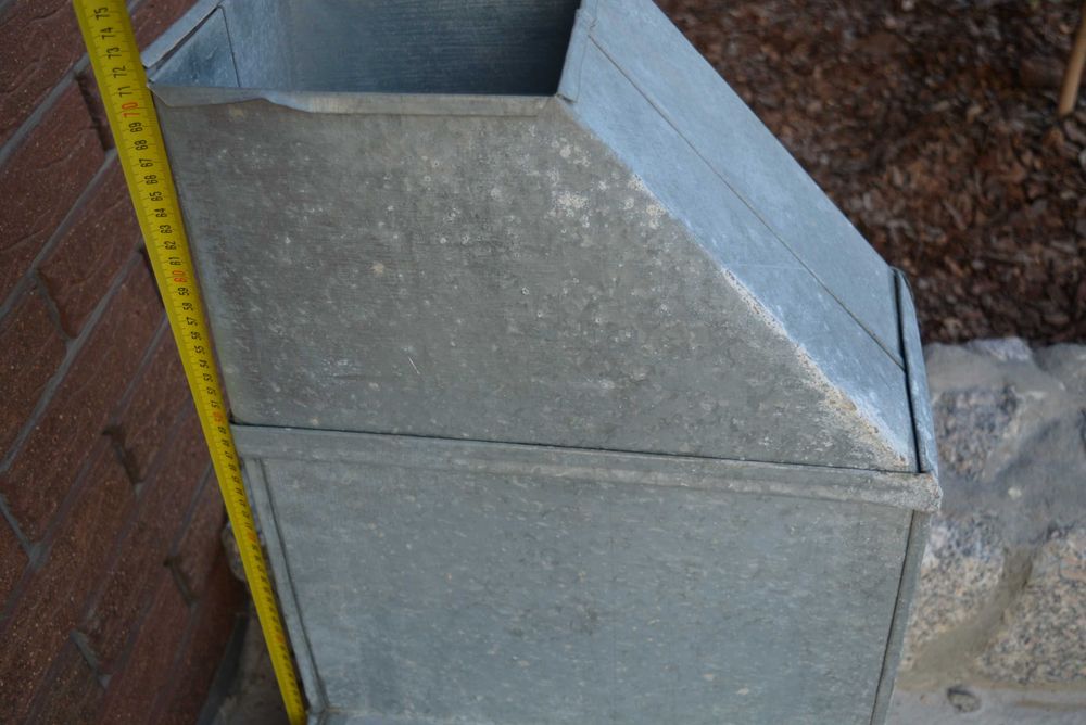 вентиляційний  короб   із оцинкованого металу