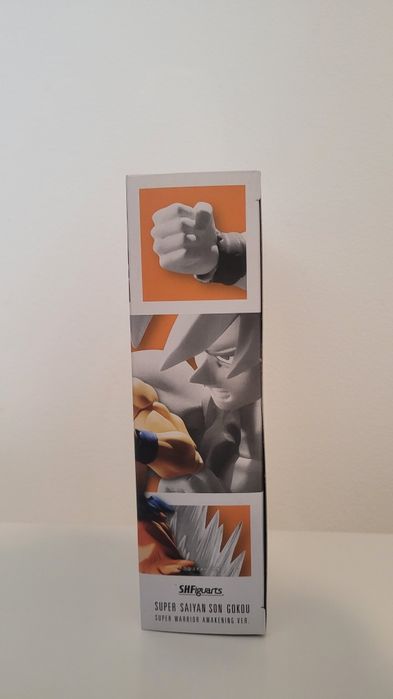 Dragon Ball SH Figuarts Warrior Awakening SSJ Goku