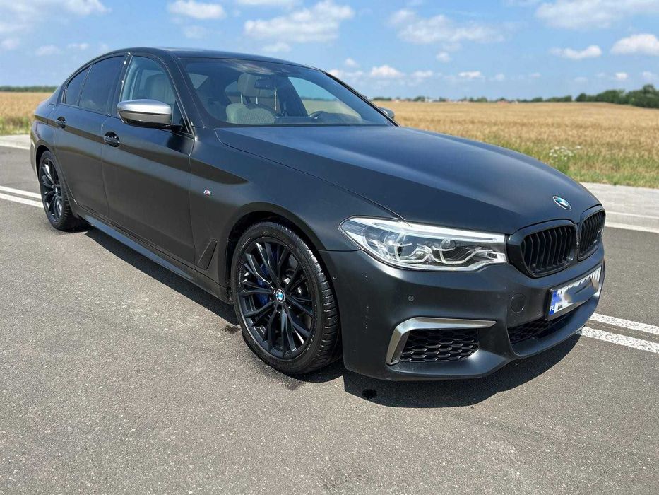BMW Seria 5 M550i