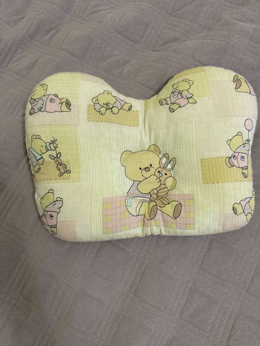 Ортопедична подушка для немовлят