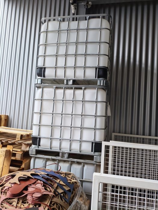 Depósito de líquidos 1000lt IBC