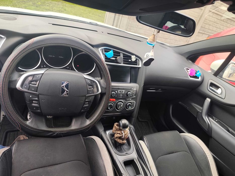 Sprzedam Citroen DS4