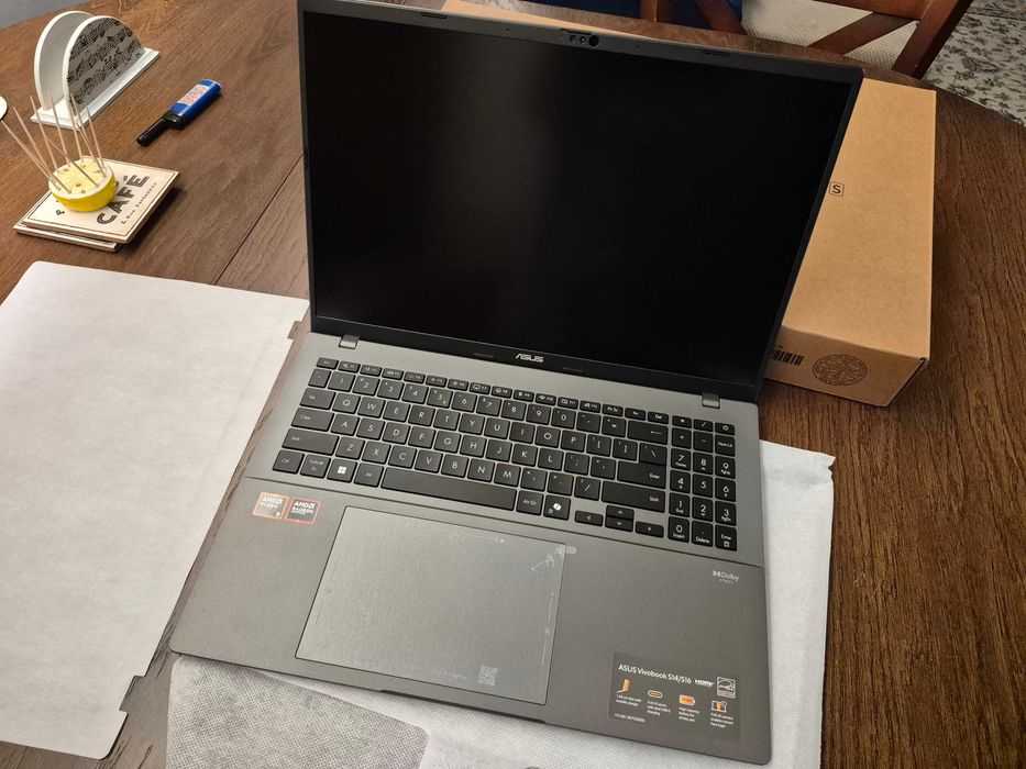 Laptop ASUS Vivobook S16 220 / 32GB / 512GB / 144Hz