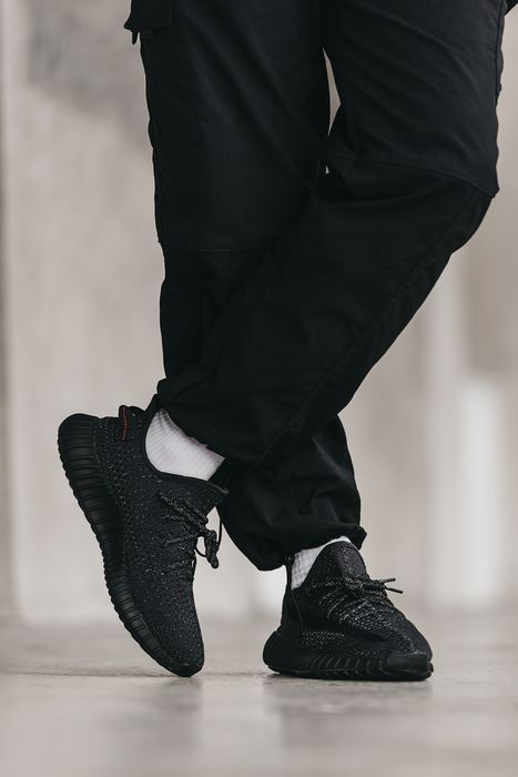 Кросівки Кроссовки Yeezy Boost 350 V2 Black повсякденні