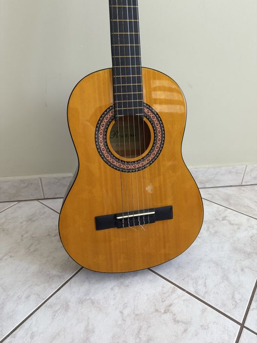 Gitara Rosario w bardzo dobrym stanie