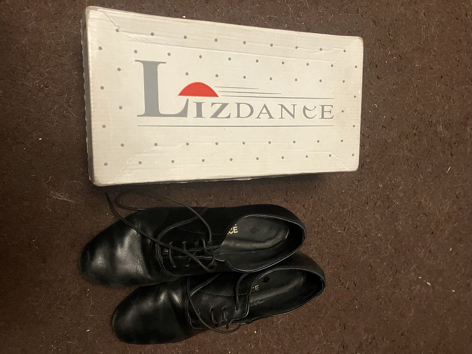 Buty taneczne czarne 40