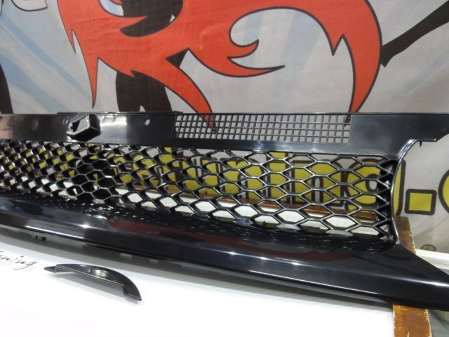 Grelha Frontal VW Golf 4 / IV em favo de mel, sem simbolo em ABS plastico