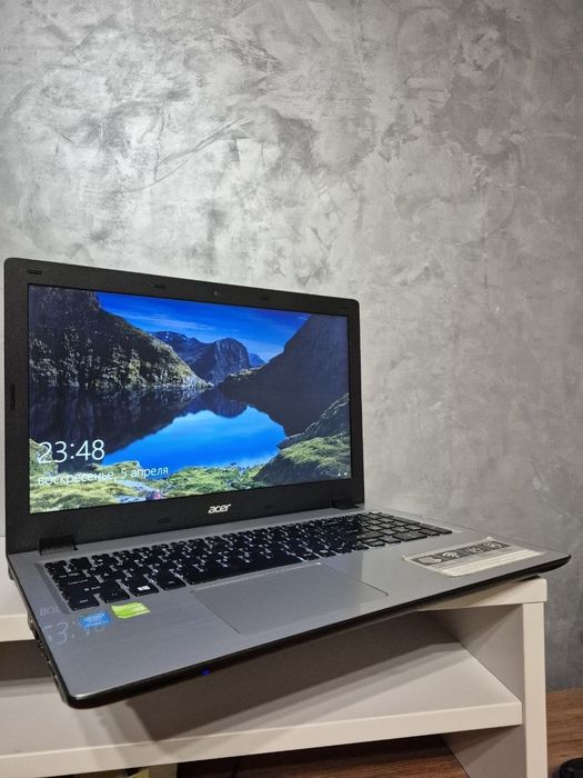 Ноутбук Acer Aspire V3-574 | i7 / 8GB / SSD 256GB