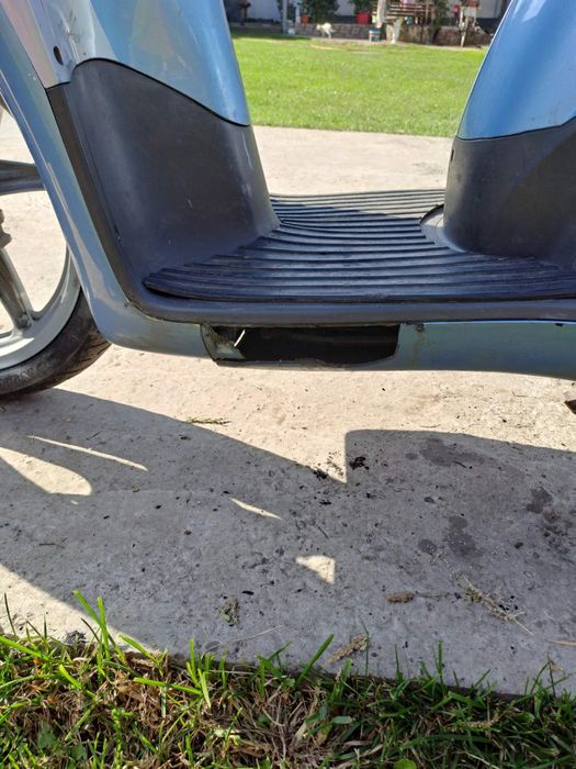 Продам скутер хонда сш 150