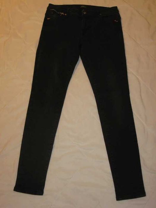 Spodnie dżinsowe jeansowe dżinsy jeansy Okay 32/32 czarne damskie