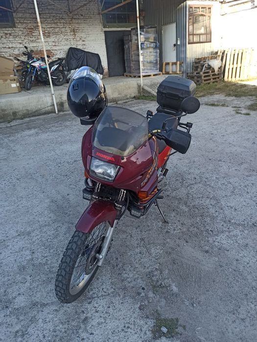 Honda transalp 600