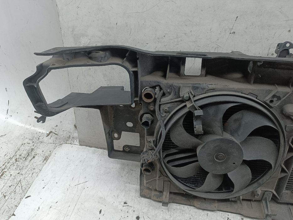Frente em Fibra ou Chapa - VOLKSWAGEN Polo (6N2) | 99 - 01