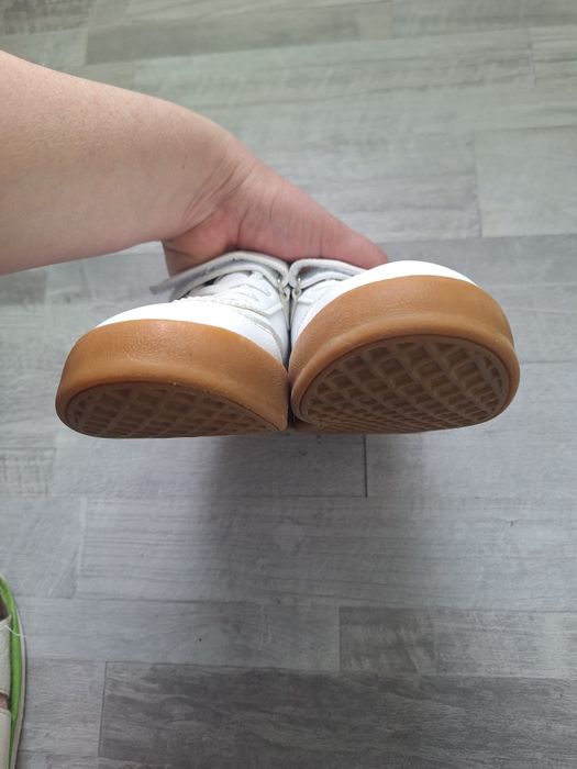 Кеди білі 33р,20,5 см