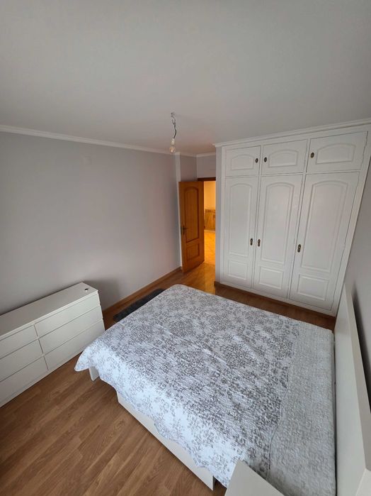 Apartamento T2 c/Arrecadação e Lugar de Garagem