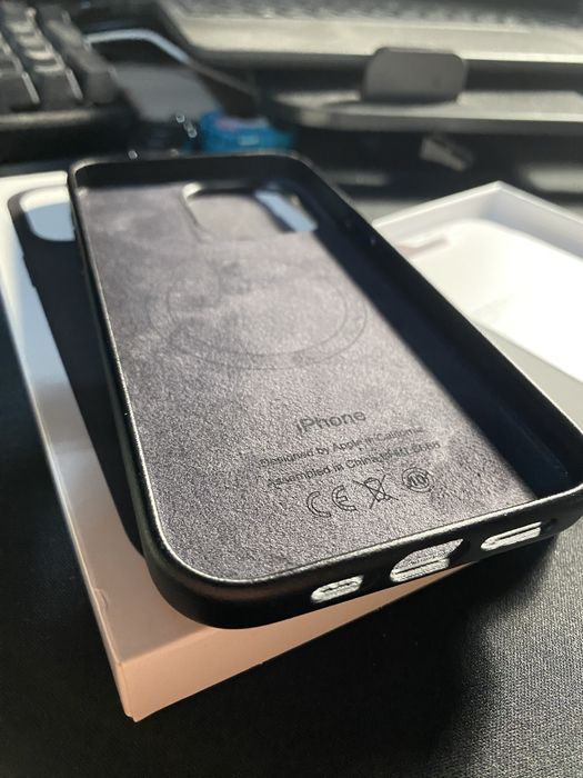 Чохол Шкіряний iPhone 15 Pro Max