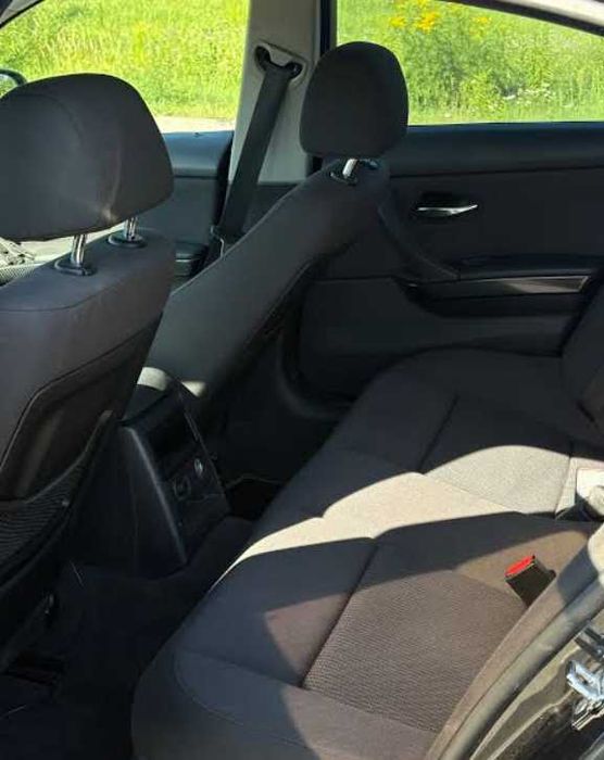 BMW E90 316i 122KM Sedan 2009 r.