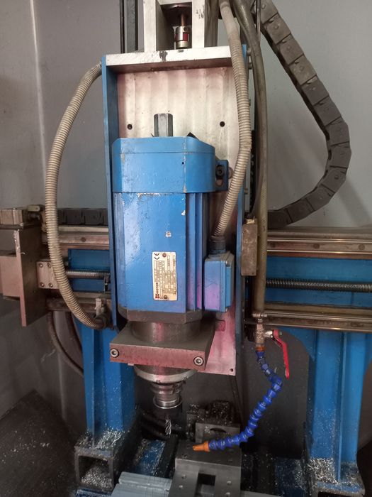 Frezarka do stalii CNC