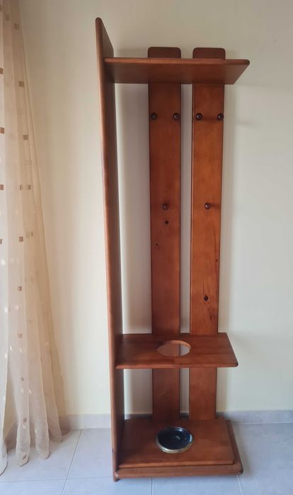 Bengaleiro/Móvel em Pinho