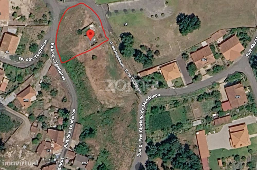 Terreno com Ruína e projeto aprovado