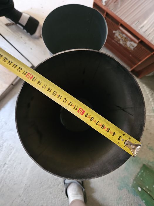 Rura stalowa kominowa.