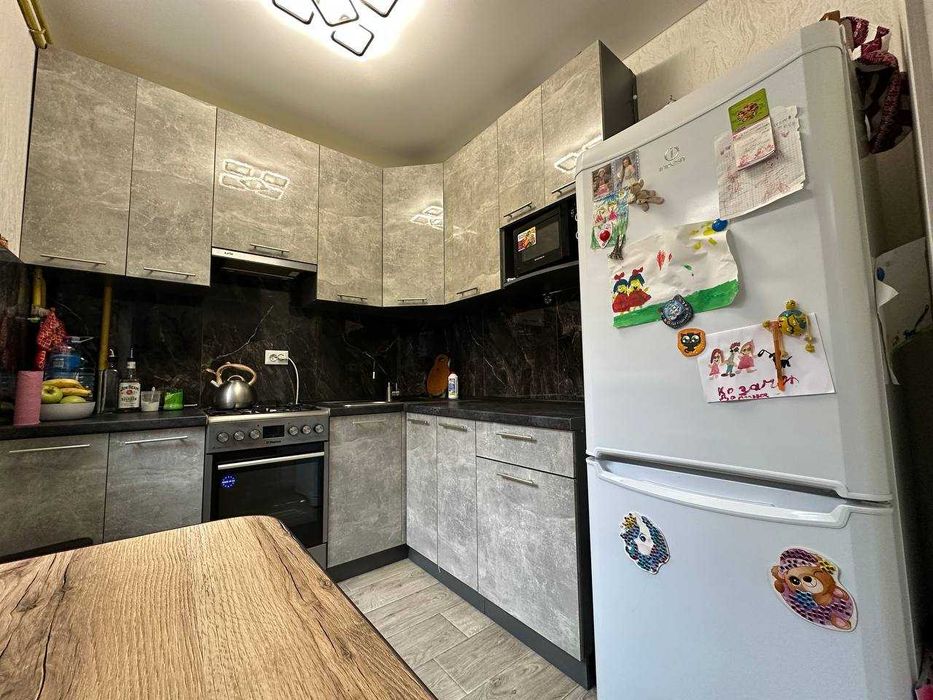 Стильна 3 кімнатна квартира з ремонтом, вул. Льотна 17 RD