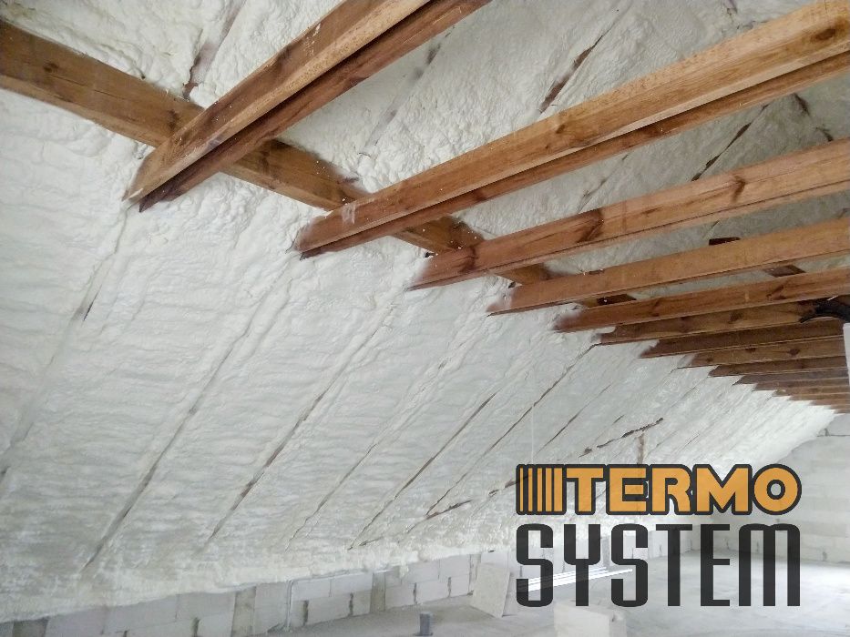 Ocieplanie pianą pur pianowanie Poddaszy Izolacja