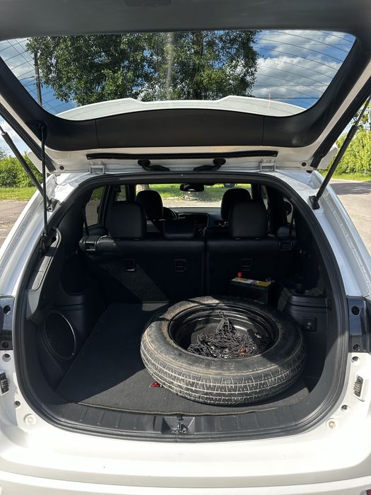 Mitsubishi Outlander PHEV 2019