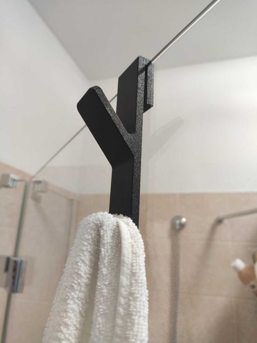 Gancho para toalha com suporte no vidro
