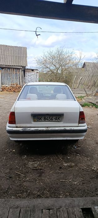 Продам Опель Кадед