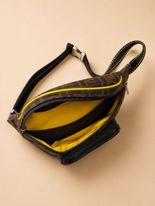FENDI поясна сумка/бананка FF