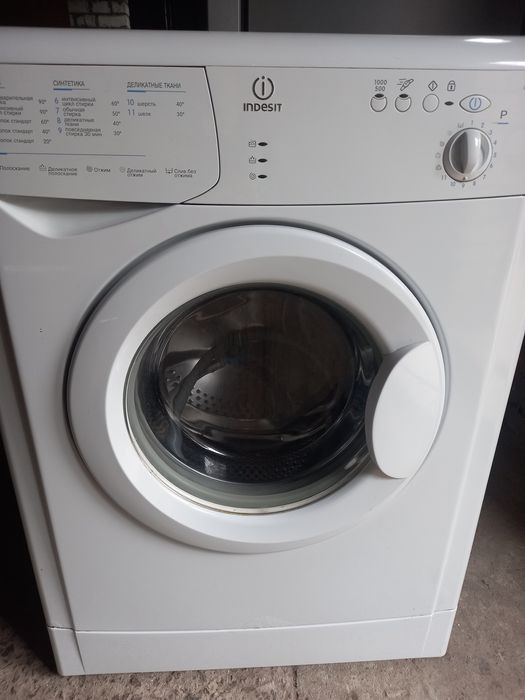 Индезит    3.5 кг