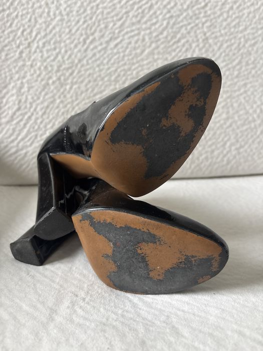 Buty na obcasie czółenka, Primamoda