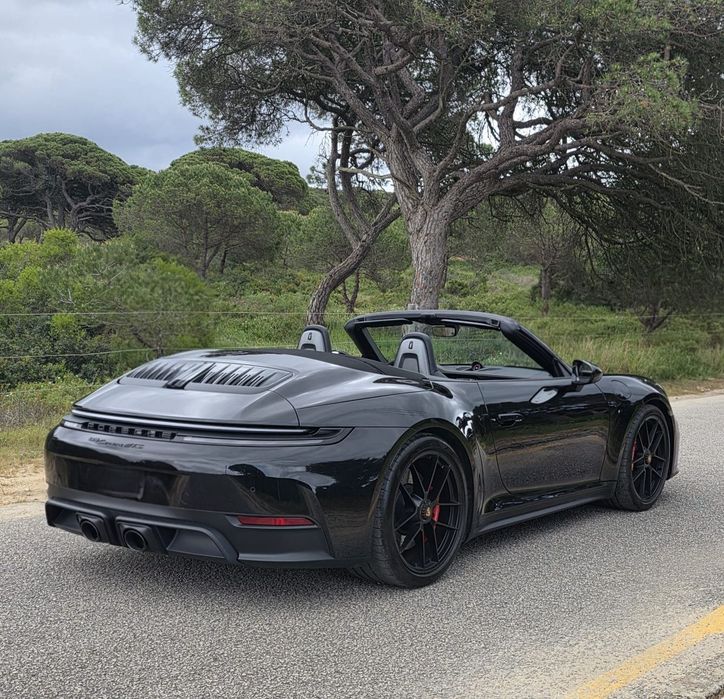 Porsche 911 (992) Carrera GTS