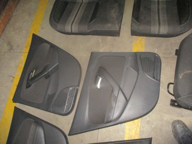 Conjunto de bancos VOLKSWAGEN Polo (6R, 6C)