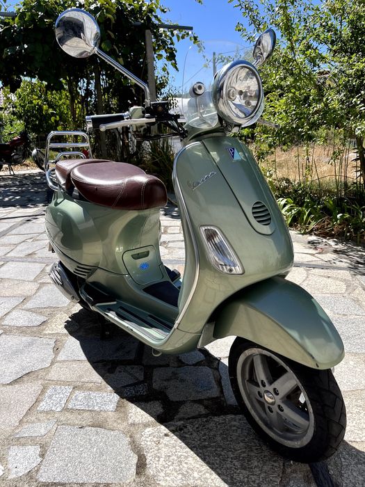 Vespa LXV 125 - Edição Comemorativa 60 anos da Vespa - Poucos Km