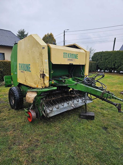 Prasa Rolująca KRONE Round Pack 1550 zwijająca jak claas do siana