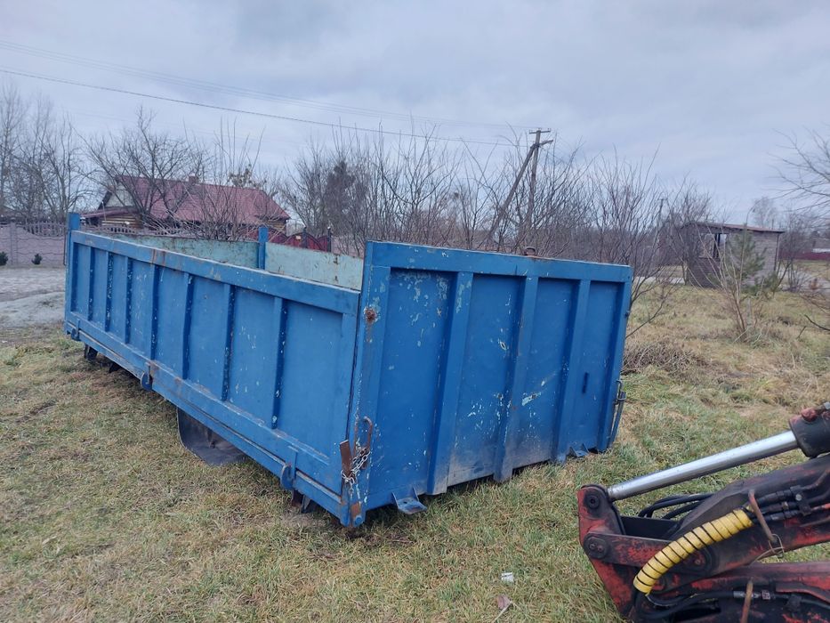 Продам прицеп бортовий