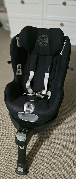 Cybex Sirona Zi-Size fotelik i baza