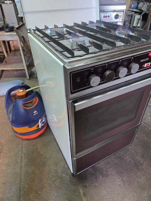 Fogão e forno phillips em bom estado 85x50x50